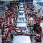 Proses produksi kendaraan listrik di fasilitas manufaktur modern Leapmotor di Tiongkok, menampilkan lini perakitan berbasis robotik dengan sistem otomasi terintegrasi. Pendekatan engineering dan vertical integration menjadi fondasi utama Leapmotor dalam membangun kendaraan listrik berbasis teknologi tinggi untuk pasar global.