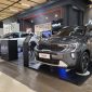 Booth Kia menampilkan unit New Sonet dalam rangkaian Mall Exhibition Ramadan 2026. SUV kompak andalan Kia tersebut dipajang bersama lini produk lainnya untuk memberikan kesempatan kepada pengunjung melihat langsung desain eksterior, mengeksplor kabin, serta berkonsultasi dan melakukan test drive selama pameran berlangsung.