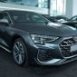 The New Audi S3 resmi diperkenalkan di Indonesia dengan desain sporty khas Audi Sport, dibekali mesin 2.0 TFSI bertenaga 333 PS serta teknologi quattro dan torque splitter untuk performa lebih presisi.