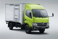 Unit Hino 300 Series menjadi salah satu model dengan tingkat kandungan lokal tinggi yang diproduksi oleh Hino Motors di Indonesia.