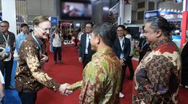 Ford Ranger XL dan Ford Everest XLT dipamerkan di booth Ford RMA Indonesia dalam ajang GIICOMVEC 2026 di JIExpo Kemayoran, Jakarta.