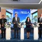 Regional Director RMA Indonesia Roelof Lamberts bersama jajaran meresmikan Ford Experience Center Ford RMA Indonesia di Sunter.