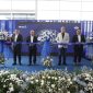 Peresmian dealer baru Ford di kawasan MT Haryono, Jakarta, ditandai dengan seremoni potong pita oleh jajaran manajemen RMA Indonesia bersama Auto Kencana Group.