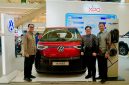 Peluncuran Volkswagen ID. Buzz Eclipse Edition oleh Volkswagen Indonesia di ajang Indomobil Expo 2026, menghadirkan desain ikonik dengan sentuhan warna berani dan konsep personalisasi interior.