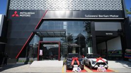 PT Mitsubishi Motors Krama Yudha Sales Indonesia (MMKSI) bersama PT Sulawesi Berlian Motor (SBM) resmi membuka dealer Mitsubishi Motors pertama di Kabupaten Gowa, Sulawesi Selatan.