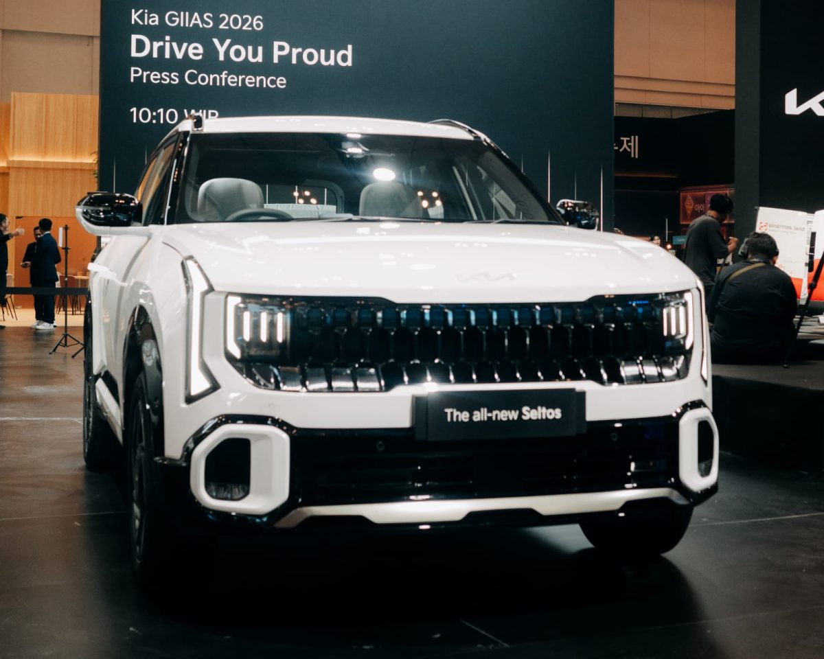Kia resmi memasarkan The All-New Seltos di GIIAS 2026 dengan harga mulai Rp359 juta. SUV global terbaru ini hadir membawa desain modern, mesin Smartstream 1.5L, teknologi ADAS, serta fitur premium untuk memberikan kenyamanan dan keamanan berkendara yang lebih baik.