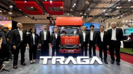 INOVASI BISNIS: Isuzu menampilkan beragam kendaraan niaga multifungsi di ajang GIIAS 2026, mulai dari konsep Road Sweeper Isuzu GIGA FVR, campervan Isuzu ELF NLR, hingga Salon Studio berbasis Isuzu TRAGA yang menunjukkan fleksibilitas kendaraan komersial untuk berbagai kebutuhan usaha.