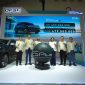 DEBUT DI GIIAS 2026: PT Sokonindo Automobile resmi memperkenalkan sekaligus mengumumkan harga DFSK E5 Plus pada ajang GIIAS 2026 di ICE BSD City, Tangerang, Rabu (29/7/2026). SUV Plug-in Hybrid tersebut dipasarkan dengan harga spesial Rp479 juta (OTR Jakarta) selama pameran berlangsung.