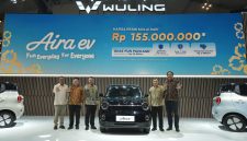 Wuling Aira EV resmi meluncur di GIIAS 2026. City car listrik terbaru ini dipasarkan mulai Rp155 juta dengan pilihan jarak tempuh hingga 301 kilometer.