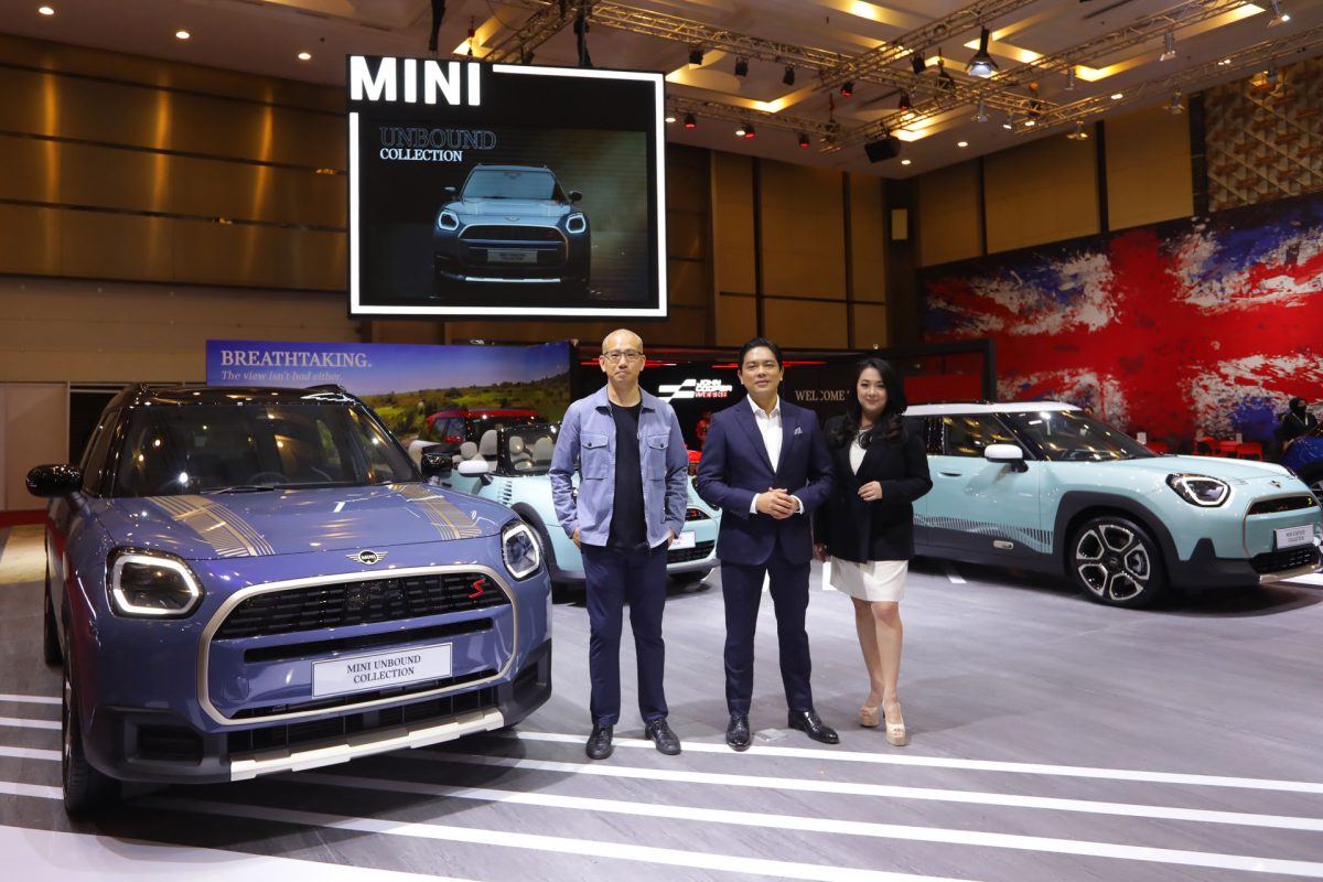 MINI Indonesia memperkenalkan Surfside Collection dan Unbound Collection dalam pembukaan MINI Pavilion di GIIAS 2026, Tangerang, Rabu (29/7).