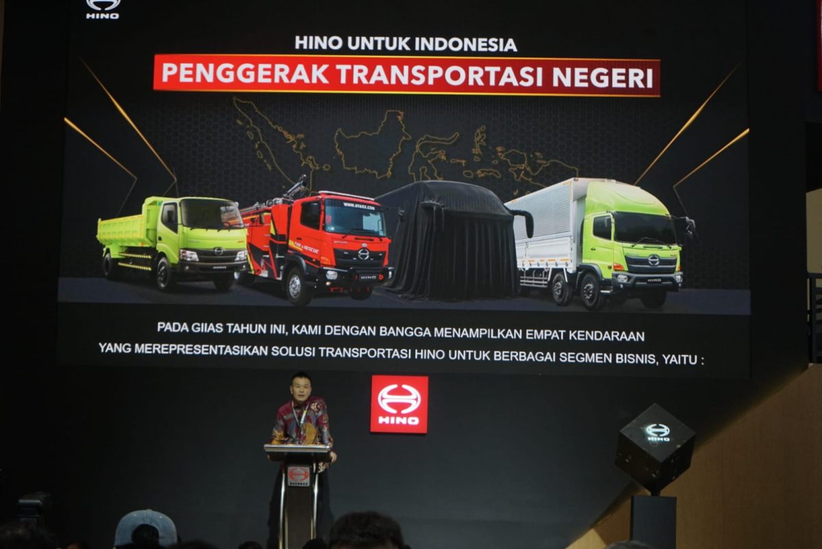 Hino Luncurkan Bus RM 280 ABS Retarder di GIIAS 2026, Usung Keselamatan dan Kenyamanan Penumpang.