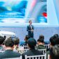 CEO VinFast Southeast Asia, Antonio Zara, memaparkan strategi pengembangan ekosistem kendaraan listrik VinFast di Indonesia saat peluncuran program "Drive Worry Free" pada ajang GIIAS 2026 di ICE BSD City, Tangerang, Rabu (29/7/2026).