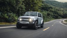  iCAR V23 menghadirkan solusi mobilitas listrik yang efisien, praktis, dan nyaman melalui biaya operasional yang lebih hemat, jarak tempuh hingga 430 km (NEDC), perawatan yang lebih sederhana, serta teknologi.