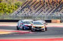 Persaingan sengit pembalap Honda Racing Indonesia di kelas ITCR 1.200 pada Mandalika Festival of Speed (MFoS) 2026 di Pertamina Mandalika International Circuit, Lombok. Tiga Honda Brio RS tampil beriringan memperebutkan posisi terdepan.