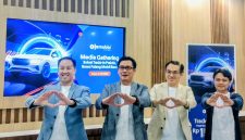 OLXmobbi memperkenalkan OLA Assistant, asisten virtual berbasis AI yang membantu konsumen mencari dan membandingkan mobil sesuai kebutuhan di GIIAS 2026. Melalui OLA, pengguna dapat meminta rekomendasi hingga membandingkan harga, fitur, konsumsi BBM, dan spesifikasi kendaraan.