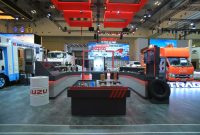 Isuzu memperkuat layanan purna jual di GIIAS 2026 melalui solusi terintegrasi untuk menjaga uptime dan produktivitas armada pelanggan.