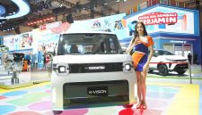 Daihatsu K-Vision tampil di booth Daihatsu selama GIIAS 2026. Mobil konsep ini mengusung desain Kei Car dan teknologi e-SMART HYBRID yang menjadi bagian dari strategi Daihatsu menghadirkan solusi mobilitas masa depan.