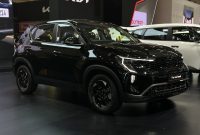 Kia Luncurkan Carens dan Sonet Limited Black Edition, Produksi Terbatas.