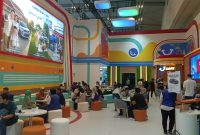 Suasana Keramaian Dealing Area di Booth Daihatsu GIIAS 2026.