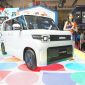 Daihatsu menampilkan empat kendaraan Kei Car bertema Small But Capable di ajang GIIAS 2026 di ICE BSD City, Tangerang. Deretan mobil konsep dan kendaraan listrik tersebut menjadi bagian dari inovasi Daihatsu dalam menghadirkan solusi mobilitas masa depan yang praktis, efisien, dan ramah lingkungan.