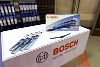 Produk wiper Bosch Mobility Aftermarket dipamerkan dalam kegiatan peringatan 100 tahun teknologi wiper Bosch di Jakarta, Kamis (3/9/2026).