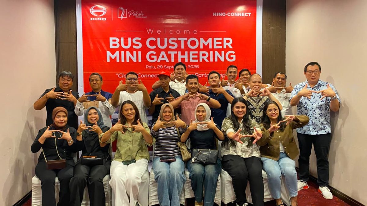 Hino Motors Sales Indonesia (HMSI) bersama PT Patrako Motor Abadi menggelar Bus Customer Mini Gathering di Palu, Sulawesi Tengah, Selasa (29/9/2026). Kegiatan ini menjadi ajang silaturahmi sekaligus mendengarkan kebutuhan para pengusaha bus dan pelaku usaha transportasi di Sulawesi Tengah.
