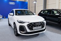 The New Audi Q5 SUV hadir di BCA Expo 2026 dengan desain progresif, kabin fleksibel, teknologi modern, mesin 2.0 TFSI, serta layanan purna jual premium.