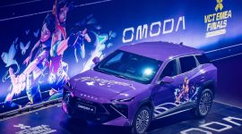 OMODA O4 mengusung desain Cyber Mecha yang terinspirasi anime, gaming, dan budaya digital, lengkap dengan kokpit futuristis dan AI Intelligent Cockpit.