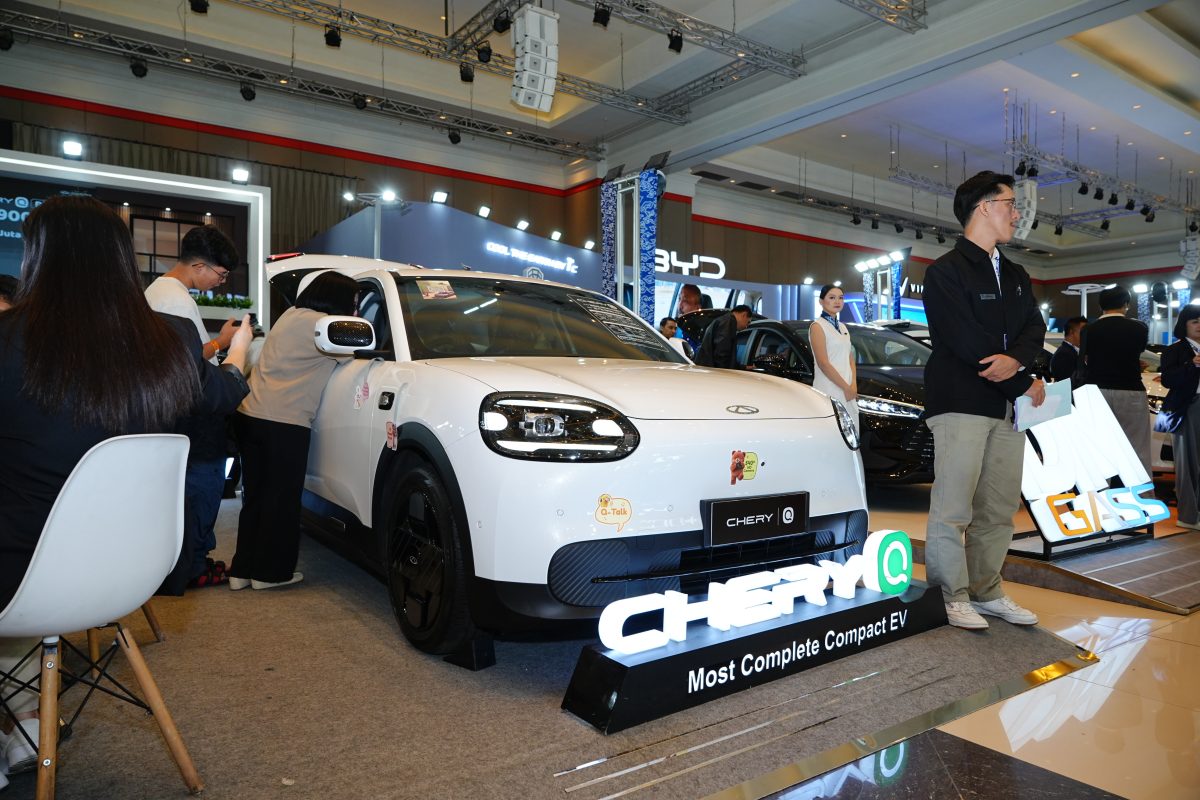 Chery Q hingga Honda Super One Jadi Pilihan Pengunjung.