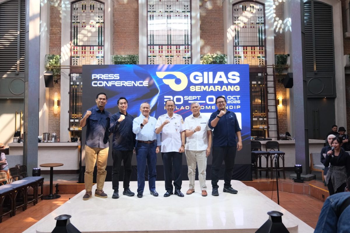 GIIAS Semarang 2026 akan berlangsung pada 30 September–4 Oktober 2026 di Muladi Dome UNDIP, Semarang, dengan menghadirkan 19 merek kendaraan otomotif global.