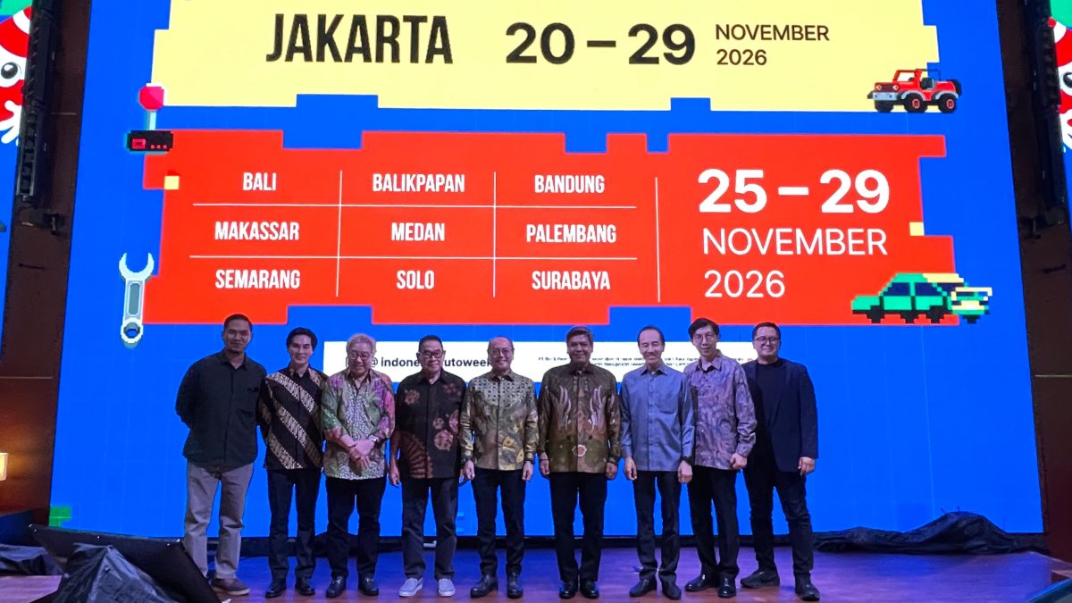 Permata Bank GAIKINDO Auto Week 2026 akan digelar serentak di 10 kota pada November 2026, menghadirkan beragam kendaraan, test drive, serta program pembiayaan bagi konsumen.