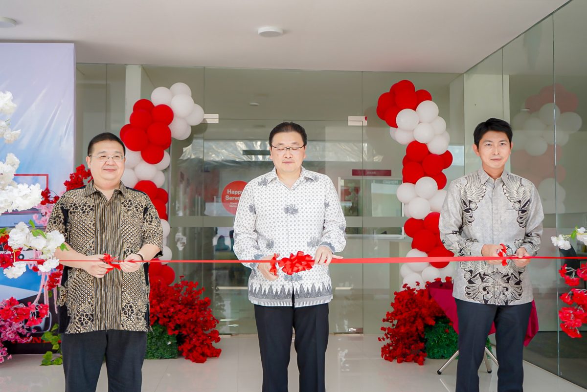 PT Honda Prospect Motor (HPM) membuka empat diler baru di Sulawesi Tengah dan Kalimantan Tengah, yakni Honda Balindo Poso, Honda Balindo Luwuk, Honda Balindo Morowali, dan Honda Trio Muara Teweh