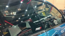 Produk kaca film PRO7 yang diperkenalkan dalam ajang IMX 2026 di ICE BSD, Tangerang, Jumat (9/10/2026). Kaca film ini hadir dalam dua varian, Signature dan Performance, dengan harga mulai Rp2,5 juta untuk varian Performance dan Rp5,5 juta untuk Signature.