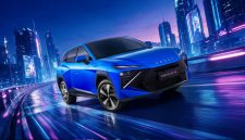 Teknologi Super Intelligent Valet Parking (SIVP) dan Super AI Cockpit yang dikembangkan OMODA & JAECOO untuk menghadirkan pengalaman parkir otomatis dan interaksi cerdas antara kendaraan dan pengguna. Kedua teknologi tersebut akan diuji dalam ajang International User Summit di China pada 19–21 Oktober 2026.