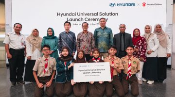 Hyundai Motor Company resmi meluncurkan program Hyundai Universal Solution di Hyundai Motorstudio Senayan Park, Jakarta, 21 Oktober 2026. Program ini menargetkan 1.300 siswa dan 130 guru dari 13 SMP melalui pembelajaran STEM berbasis teknologi kendaraan listrik. (Dok. Hyundai Motor Company)