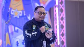 Project Director IMX, Andre Mulyadi, menyampaikan keterangan dalam rangkaian acara Indonesia Modification & Lifestyle Expo (IMX) 2026 di ICE BSD City, Tangerang, Jumat (9/10/2026).