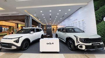 Kia Sales Indonesia menghadirkan Kia Experience Zone di Ambarrukmo Plaza, Yogyakarta, dengan menampilkan The all-new Carens dan The all-new Seltos. Pengunjung dapat melihat langsung desain dan fitur kendaraan serta berkonsultasi dengan tim Kia mengenai pilihan model dan program promosi selama Oktober 2026.