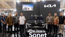Kia Sales Indonesia menampilkan The new Sonet di booth Kia pada GIIAS Semarang 2026 di Muladi Dome UNDIP, Semarang.