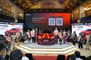 MG Motor Indonesia menyerahkan secara simbolis 100 unit MG ZS Hybrid+ kepada konsumen pertama dalam acara MG ZS Hybrid+ Handover Celebration di Jakarta, Sabtu (17/10/2026).