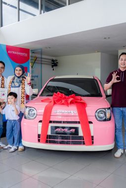 Beli Terios, Pulang Bawa Dua Mobil! Pelanggan Daihatsu Lampung Menang Ayla Eksklusif