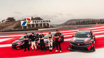 Honda Racing Indonesia (HRI) meraih lima gelar juara nasional balap turing pada seri penutup Mandalika Festival of Speed (MFoS) 2026 di Pertamina Mandalika International Circuit, Lombok, Nusa Tenggara Barat, 17–18 Oktober 2026. Prestasi tersebut terdiri atas tiga gelar juara pembalap dan dua gelar juara tim.